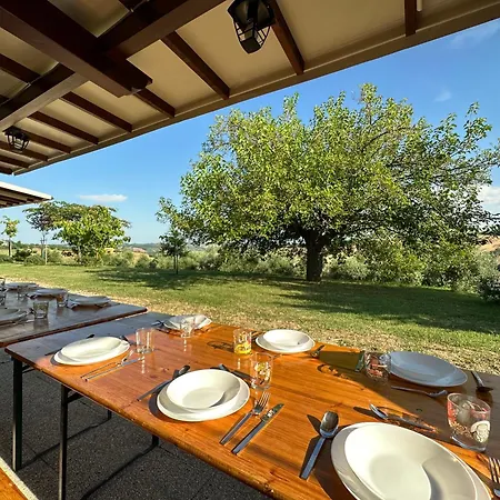 Apartman Where Ancient Charm Meets Poolside Bliss Senigallia